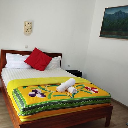 Tunjung Guest House Lovina Beach Pabean Buleleng Extérieur photo