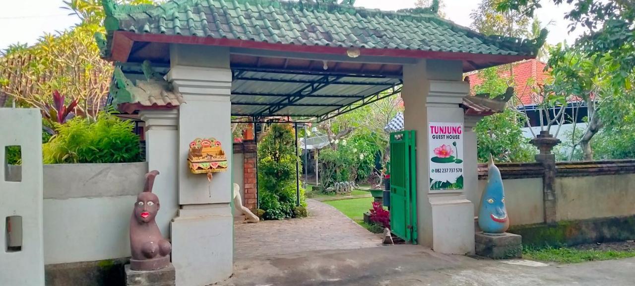 Tunjung Guest House Lovina Beach Pabean Buleleng Extérieur photo