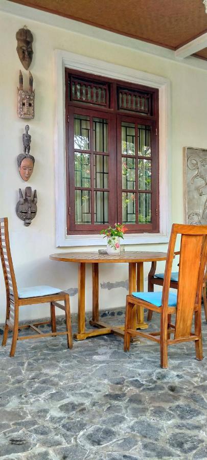 Tunjung Guest House Lovina Beach Pabean Buleleng Extérieur photo