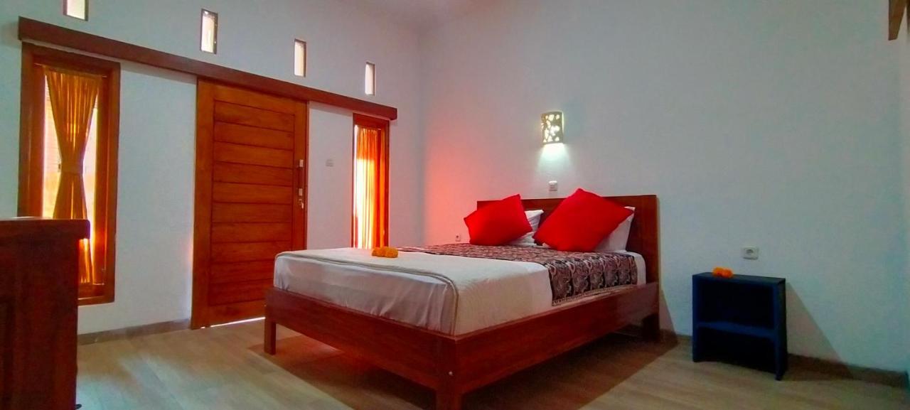 Tunjung Guest House Lovina Beach Pabean Buleleng Extérieur photo