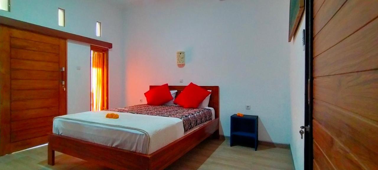 Tunjung Guest House Lovina Beach Pabean Buleleng Extérieur photo